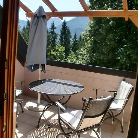 Garten- & Loggia-Appartement Herrenhaus Dellach im Drautal Værelse billede