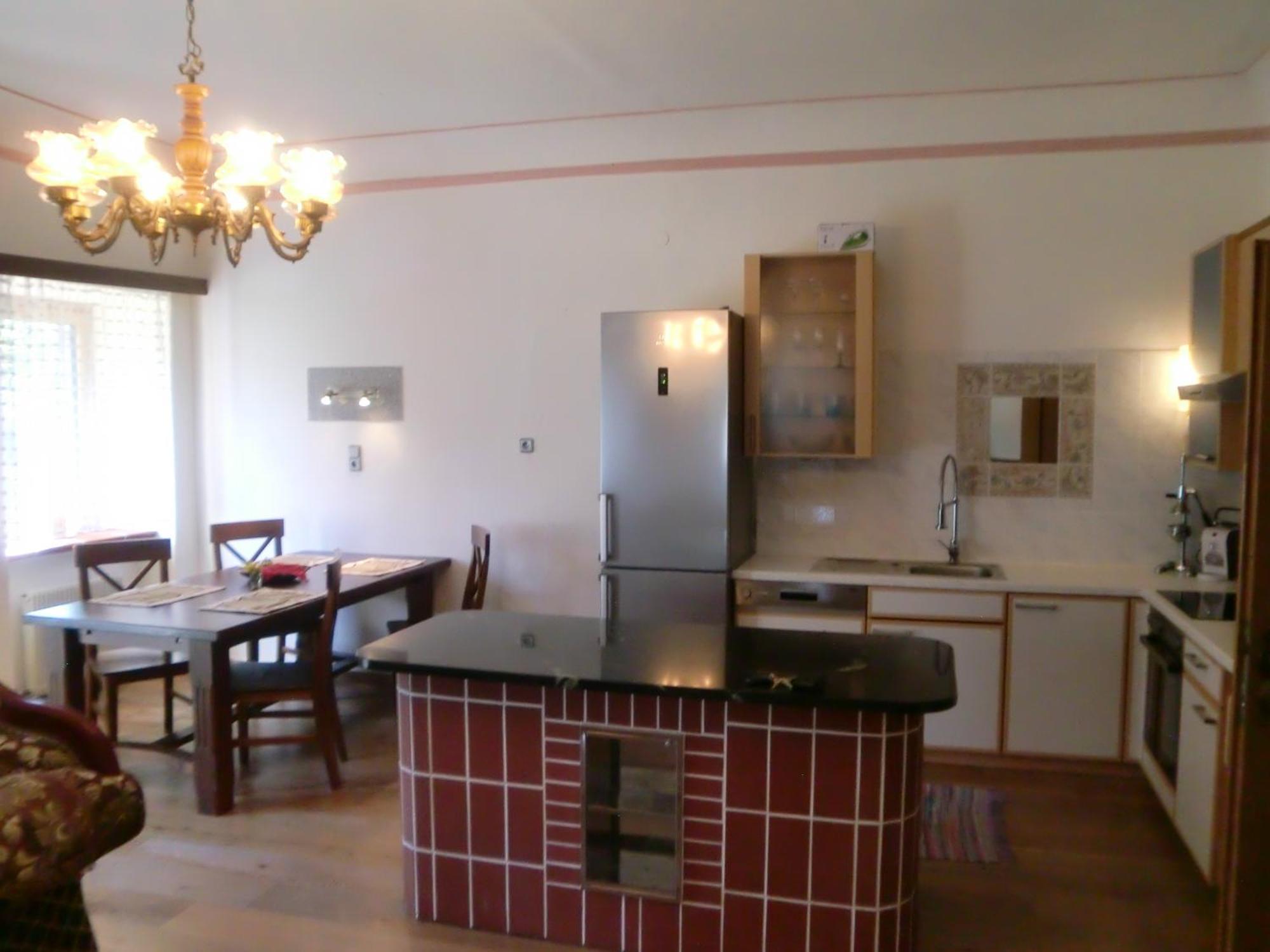 Garten- & Loggia-Appartement Herrenhaus Dellach im Drautal Eksteriør billede
