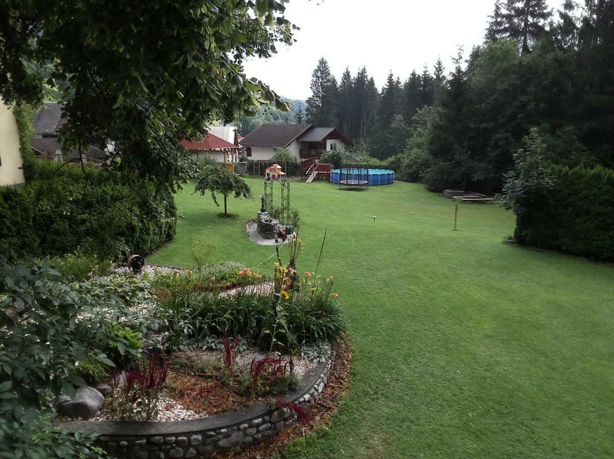 Garten- & Loggia-Appartement Herrenhaus Dellach im Drautal Eksteriør billede